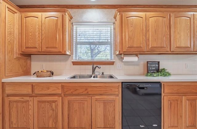 3 Limousin, Shawnee, OK 74804