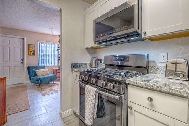 10039 62ND AVENUE N 2, St Petersburg, FL 33708