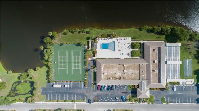 10039 62ND AVENUE N 2, St Petersburg, FL 33708