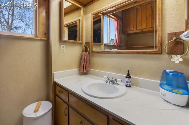 79 Beaver Creek Circle, Florissant, CO 80816