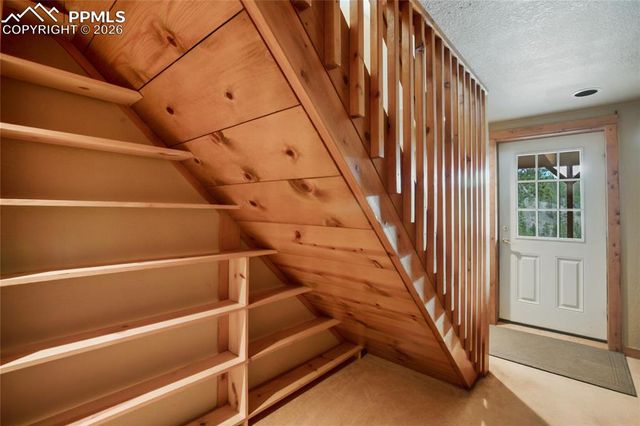 79 Beaver Creek Circle, Florissant, CO 80816