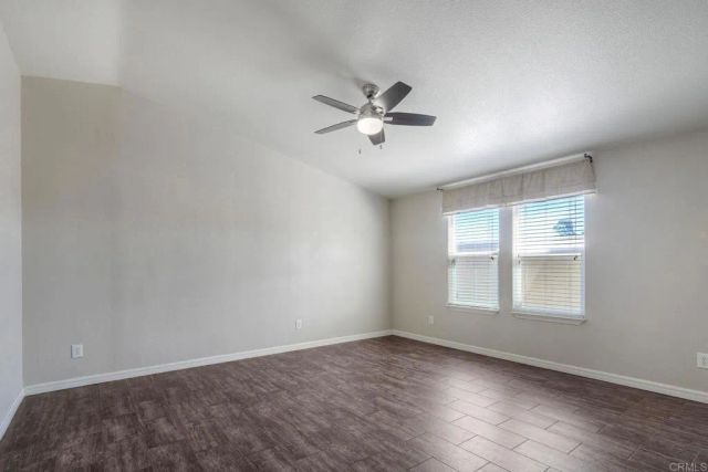 525 W El Norte Parkway 214, Escondido, CA 92026