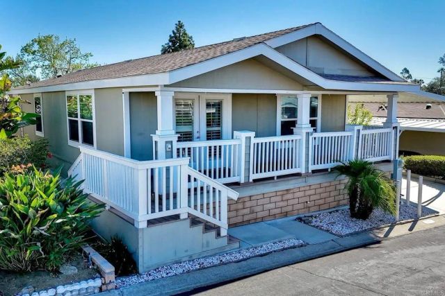 525 W El Norte Parkway 214, Escondido, CA 92026