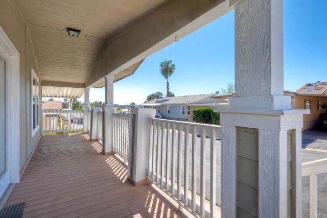 525 W El Norte Parkway 214, Escondido, CA 92026