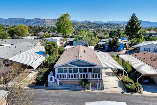 525 W El Norte Parkway 214, Escondido, CA 92026