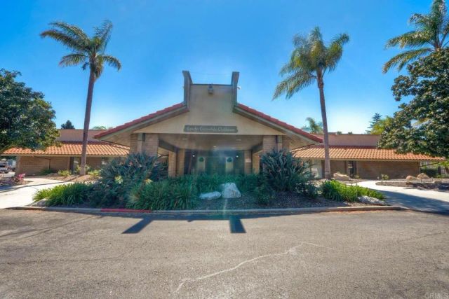 525 W El Norte Parkway 214, Escondido, CA 92026