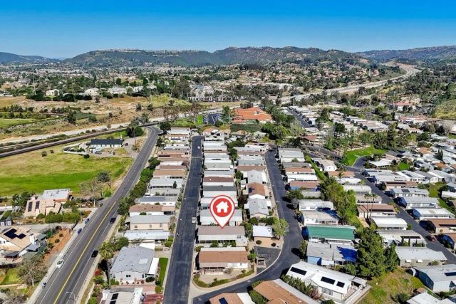 525 W El Norte Parkway 214, Escondido, CA 92026