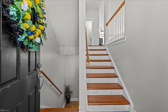 4412 Harlesden DR, Virginia Beach, VA 23462