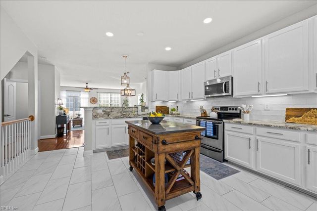 4412 Harlesden DR, Virginia Beach, VA 23462