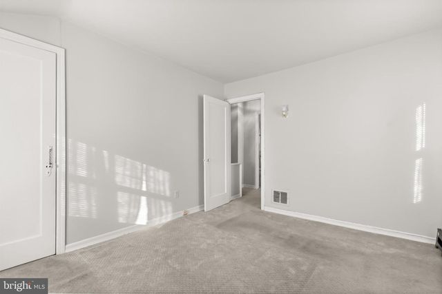 805 50TH PL NE, Washington, DC 20019