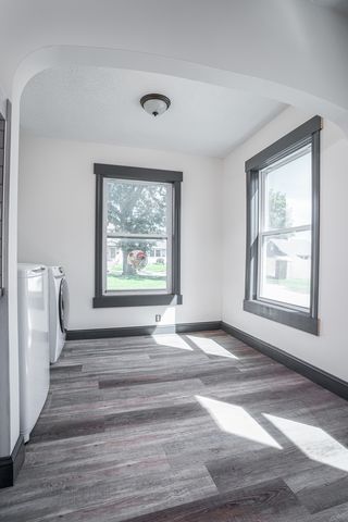 1821 Central Avenue, Bettendorf, IA 52722