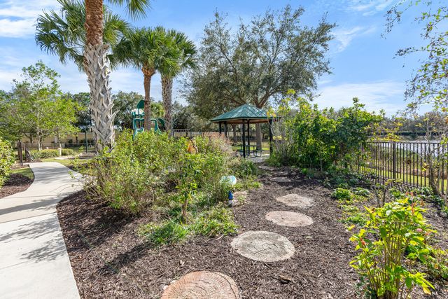 8848 Champions Way, Port St. Lucie, Port St Lucie, FL 34986