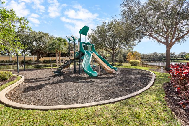 8848 Champions Way, Port St. Lucie, Port St Lucie, FL 34986