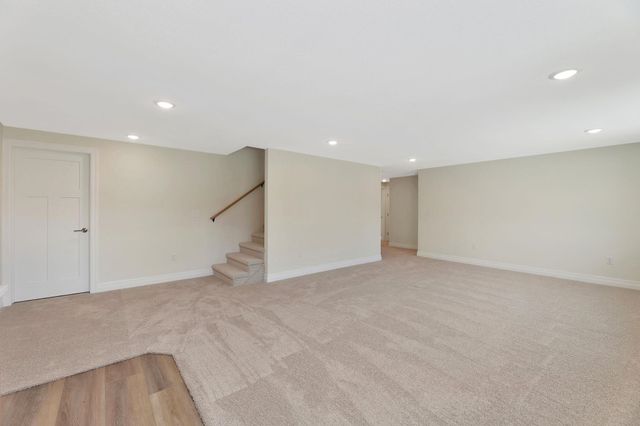 141 E Poplar Cir, Goddard, KS 67052