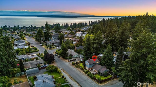 12703 4th Avenue NW, Seattle, WA 98177