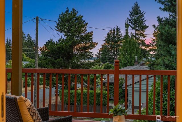 12703 4th Avenue NW, Seattle, WA 98177