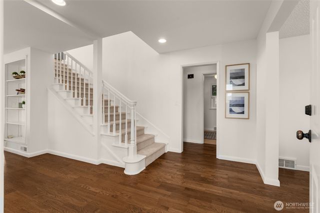 12703 4th Avenue NW, Seattle, WA 98177
