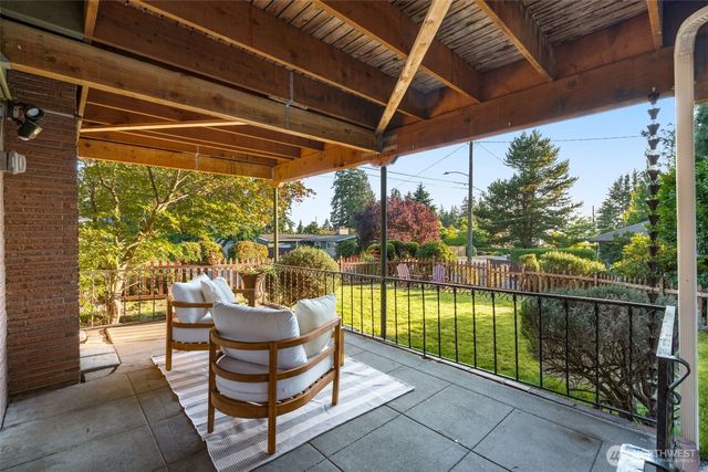 12703 4th Avenue NW, Seattle, WA 98177