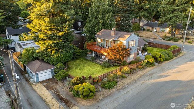 12703 4th Avenue NW, Seattle, WA 98177