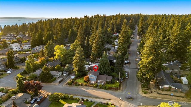 12703 4th Avenue NW, Seattle, WA 98177