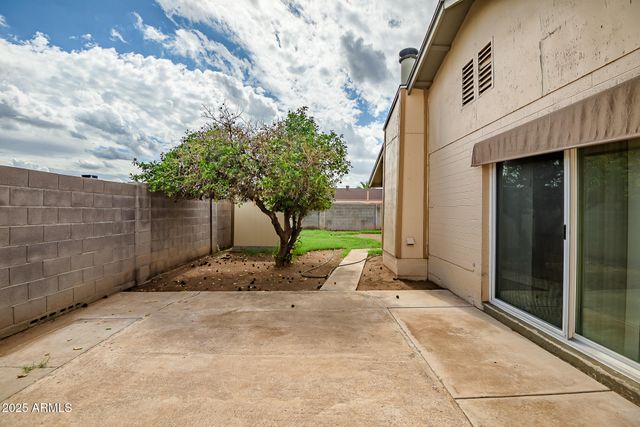 5601 W CAROL Avenue, Glendale, AZ 85302