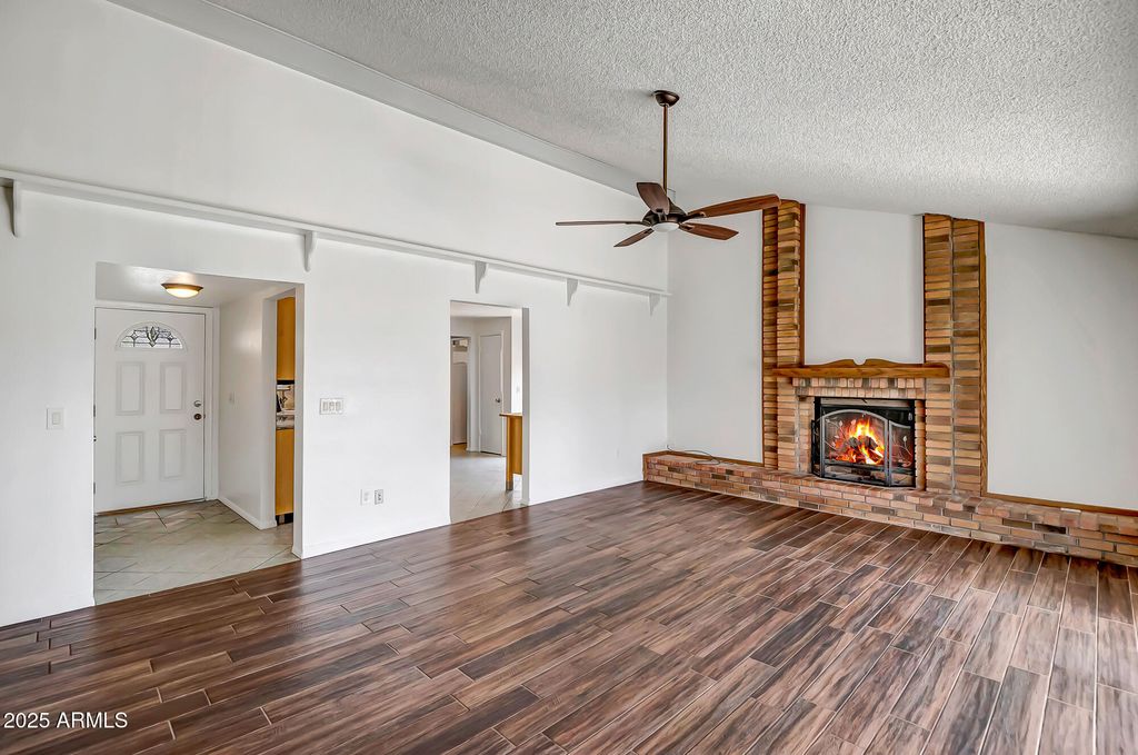 5601 W CAROL Avenue, Glendale, AZ 85302