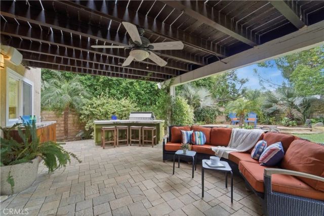 5620 Middle Crest, Agoura Hills, CA 91301