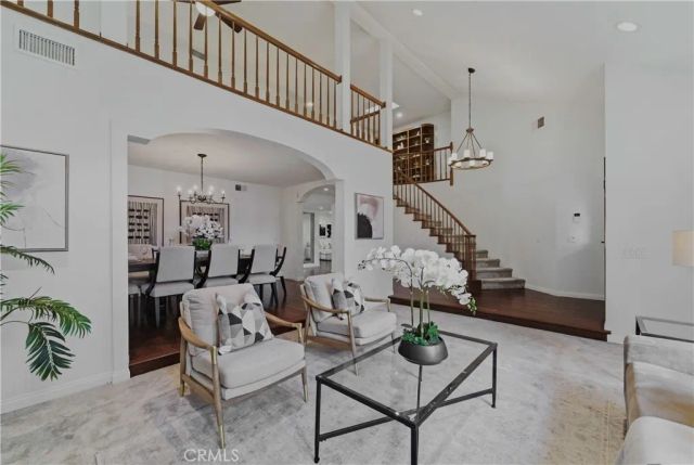 5620 Middle Crest, Agoura Hills, CA 91301