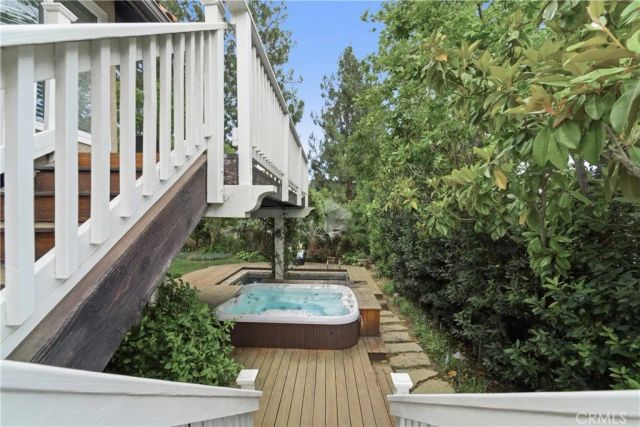 5620 Middle Crest, Agoura Hills, CA 91301
