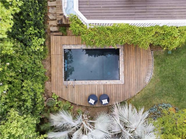 5620 Middle Crest, Agoura Hills, CA 91301
