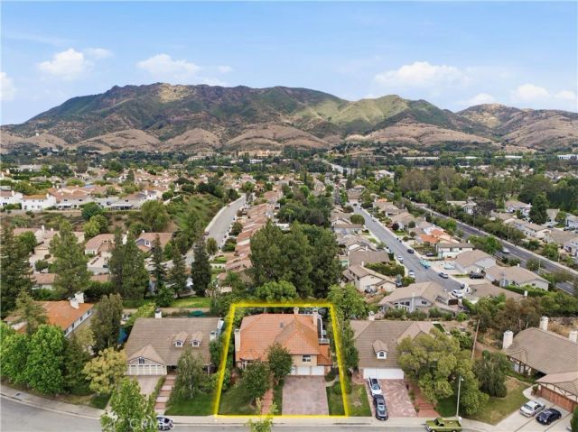 5620 Middle Crest, Agoura Hills, CA 91301