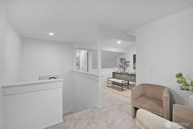 17517 NE 38th Court, Redmond, WA 98052