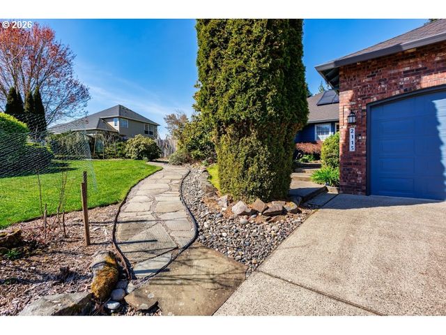 2115 S 26TH Ave, Ridgefield, WA 98642