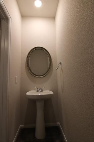 24010 Farmstead Drive, Hockley, TX 77447