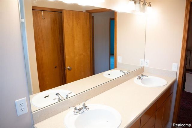 6651 Arlington Drive, West Bloomfield Charter Township, MI 48322