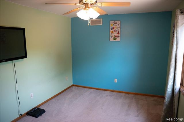 6651 Arlington Drive, West Bloomfield Charter Township, MI 48322