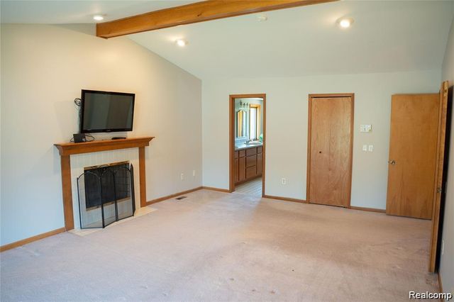 6651 Arlington Drive, West Bloomfield Charter Township, MI 48322