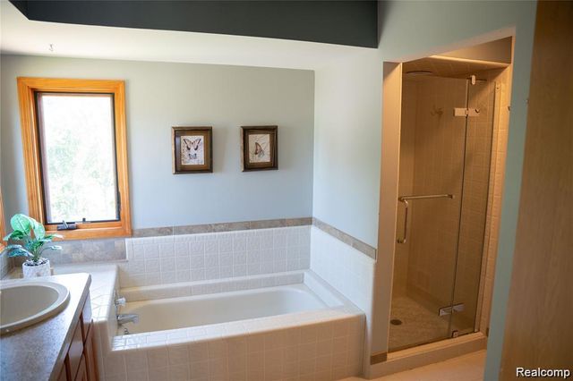 6651 Arlington Drive, West Bloomfield Charter Township, MI 48322