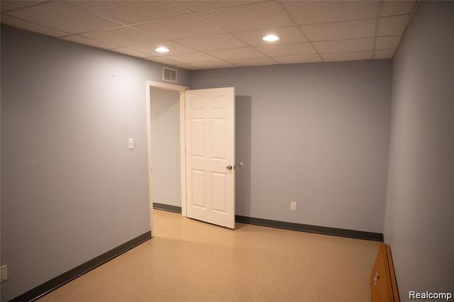 6651 Arlington Drive, West Bloomfield Charter Township, MI 48322