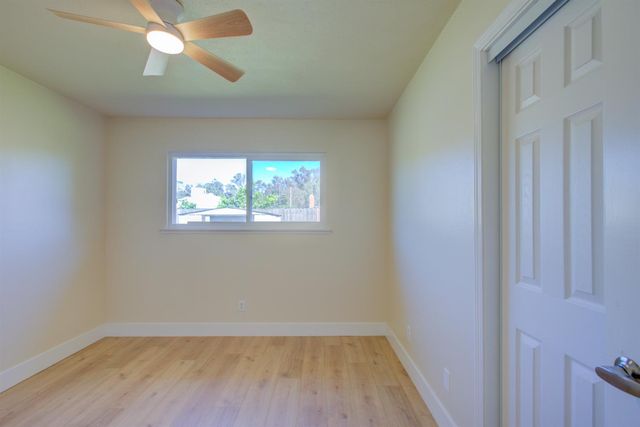 1673 Sacramento Dr, Merced, CA 95348