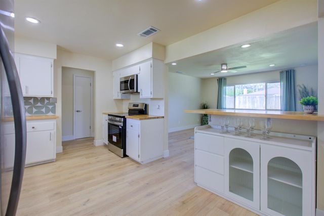 1673 Sacramento Dr, Merced, CA 95348