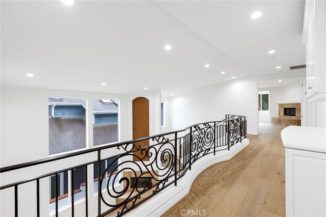 1628 9th, Manhattan Beach, CA 90266