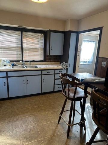 4701 NE 45th Terrace, Kansas City, MO 64117