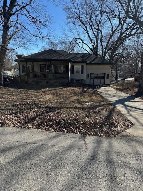 4701 NE 45th Terrace, Kansas City, MO 64117