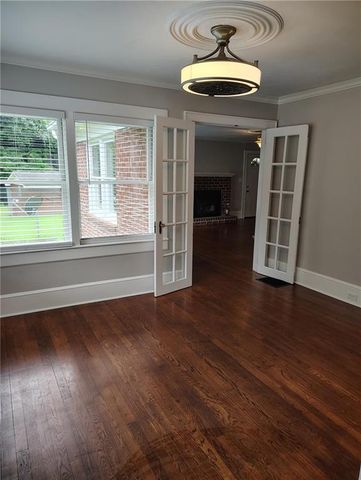 391 Locklear Cir, Dallas, GA 30157