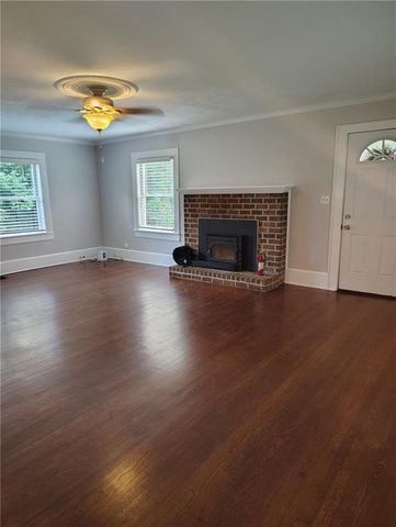 391 Locklear Cir, Dallas, GA 30157