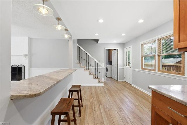 5369 Bagpipers LN, Virginia Beach, VA 23464