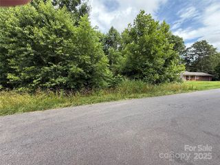 3024 Downing Street 18A, Shelby, NC 28152
