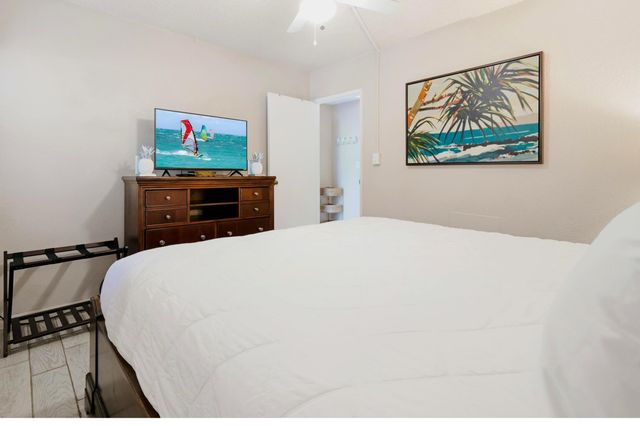 1299 Uluniu Rd Apt G104 104, Kihei, HI 96753