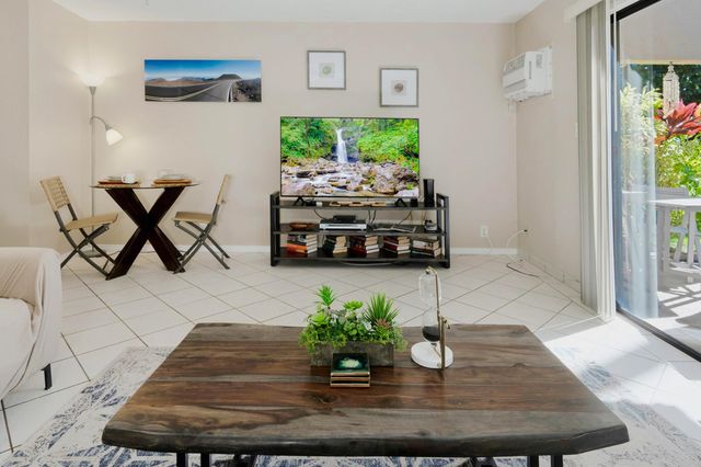 1299 Uluniu Rd Apt G104 104, Kihei, HI 96753